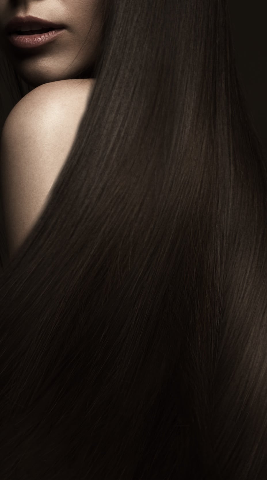 Photo rapprochee des cheveux long d une jeune femme - Cheveux | Laser et Médecine Esthétique | LAMED Paris